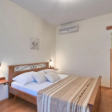 Apartment Sani-1 By Interhome *