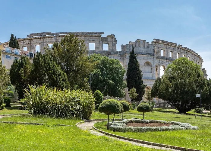 Apartment Sani-1 By Interhome Pjescana Uvala