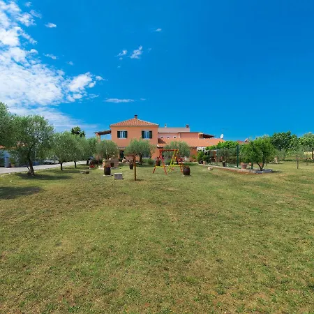 شقة Sani-1 By Interhome بيشكانا أوفالا