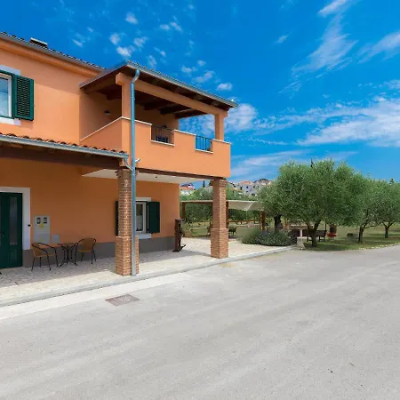 Sani-1 By Interhome Apartament Pjescana Uvala
